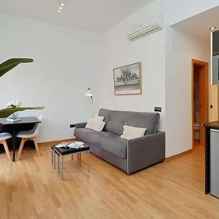 Thyssen - Pozos Dulces Apartment *
